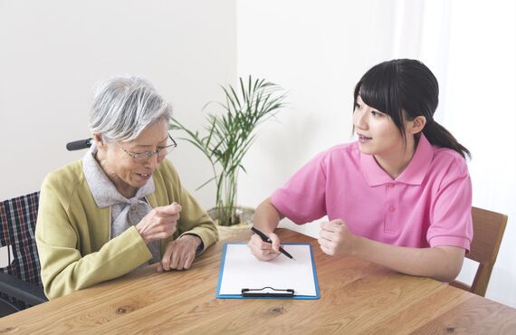 ご高齢者の不調・痛みに対応できる訪問マッサージ | 丁寧な訪問マッサージは八千代市のまごて指圧治療院